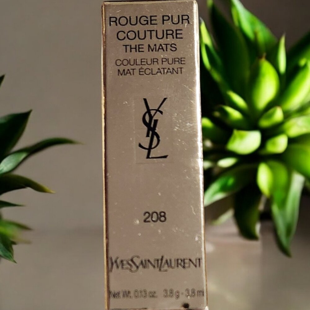 Yves Saint Laurent Rouge Pur Couture The Mats Lipstick 208 Fuchsia Fetiche NIB